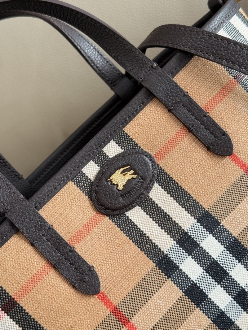 Bv*b*rry shopping bags